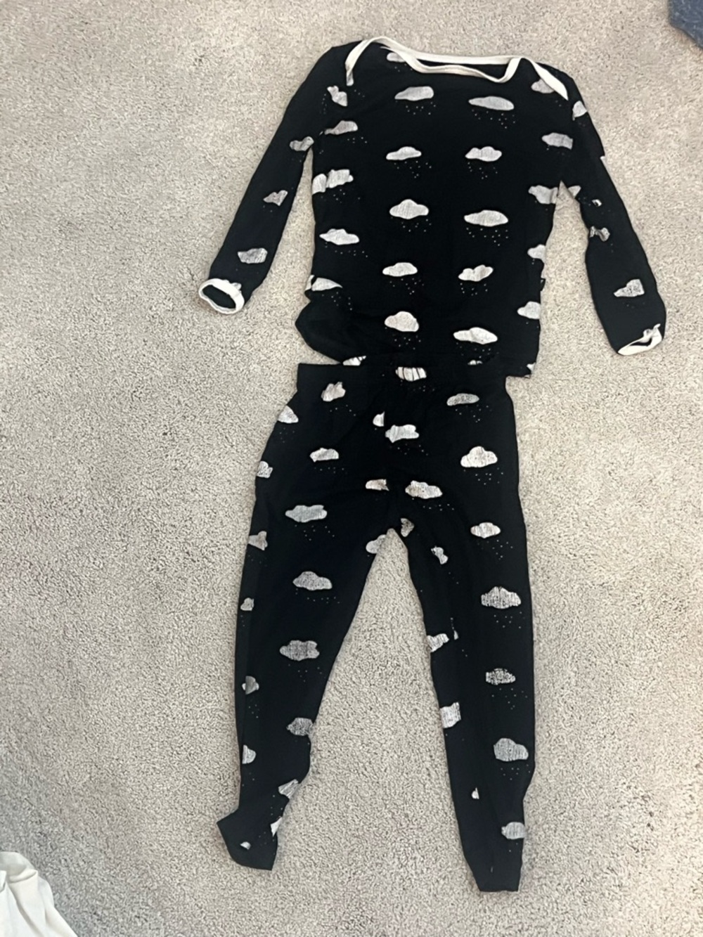 Peregrine Bamboo Black Cloud Print Two-Piece pajama Set